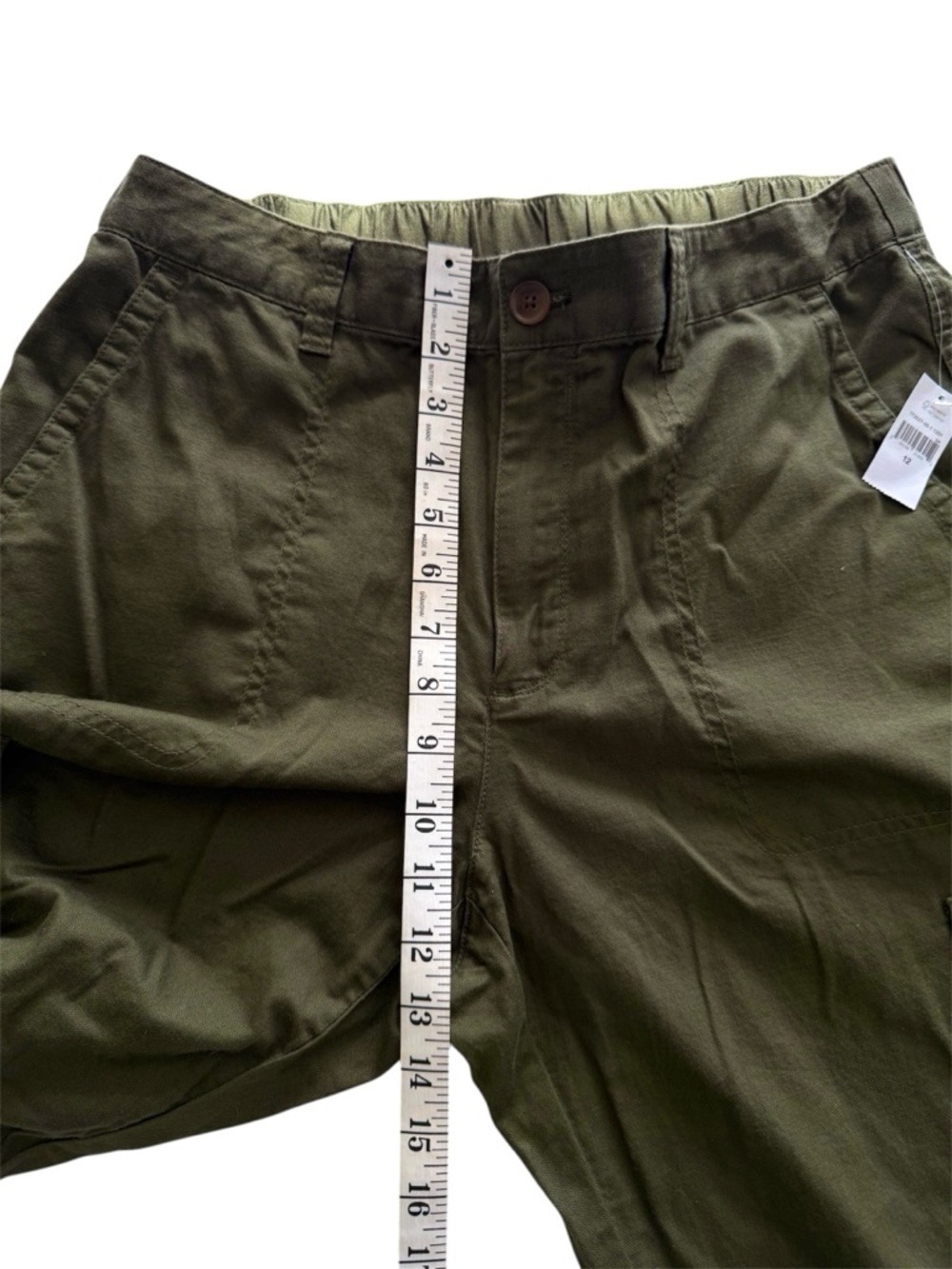 NWT GAP Girlfriend Cargo Joggers Olive Green Size 12 - Picture 9 of 10